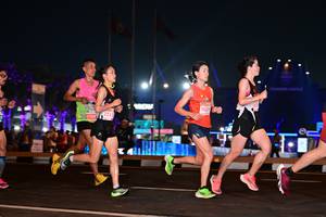 BIB: 762, 232, 321001
                            <button type="button" onclick="openModal(15051214)" class="btn btn-primary btn-sm float-right btn-popup" data-toggle="modal" data-target=".modal-high-quality">
                        <i class="fas fa-shopping-cart"></i> Add to Cart
                    </button>
                                            <button type="button" onclick="isThisMe(15051214, true)" class="btn btn-success btn-sm float-right btn-popup btn-isme hidden" data-toggle="tooltip" data-placement="bottom" title="นี่คือรูปของคุณใช่ไหม คลิกที่นี่เพื่อเอาเข้าอัลบั้ม">
                        <i class="fas fa-plus"></i> Add to album
                    </button>
                    <button type="button" onclick="isThisMe(15051214, false)" class="btn btn-warning btn-sm float-right btn-popup btn-isnotme hidden">
                        <i class="fas fa-ban"></i> Remove from album
                    </button>